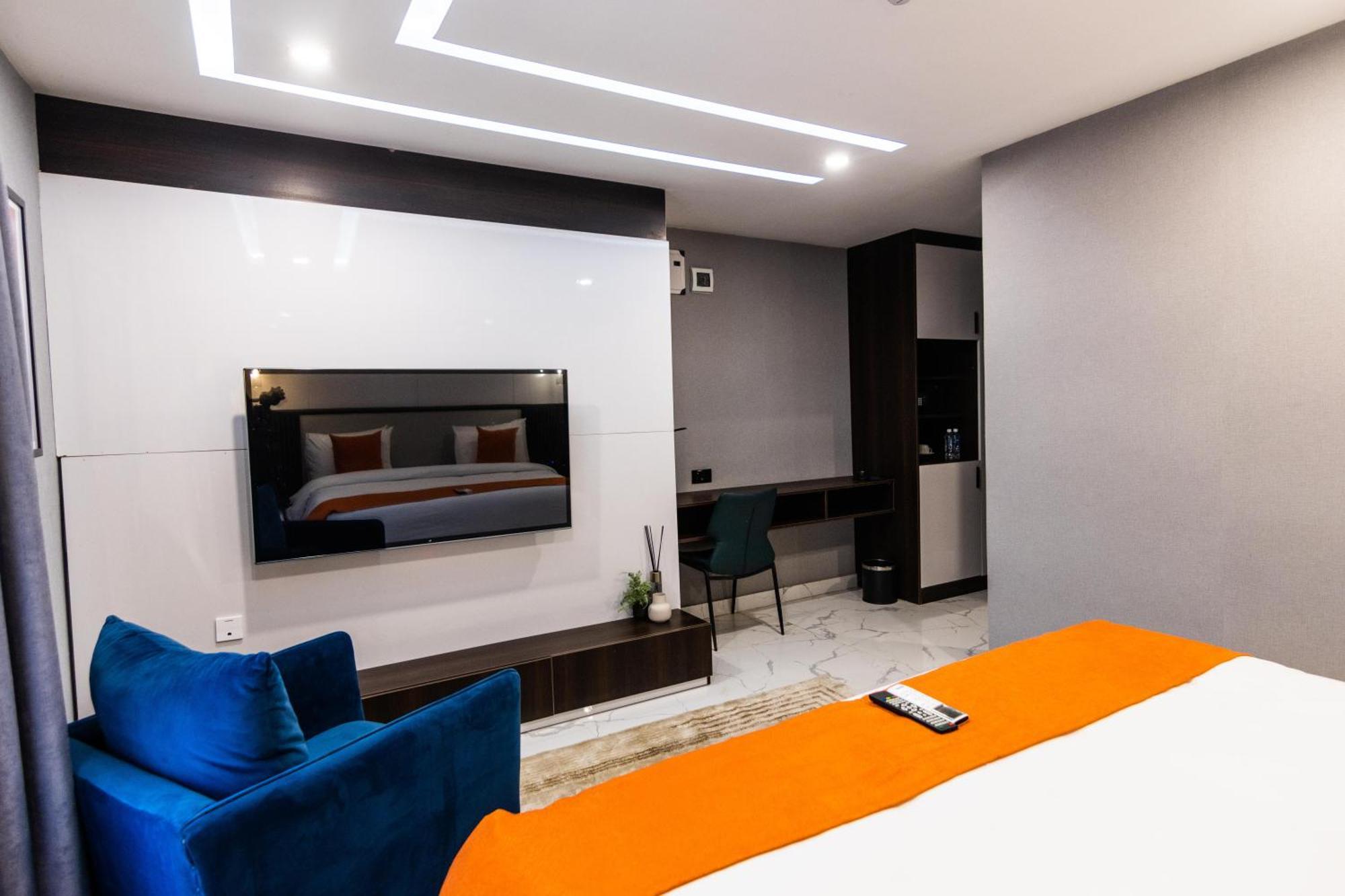 Bon Hotel Nest Garki II Абуджа Екстер'єр фото