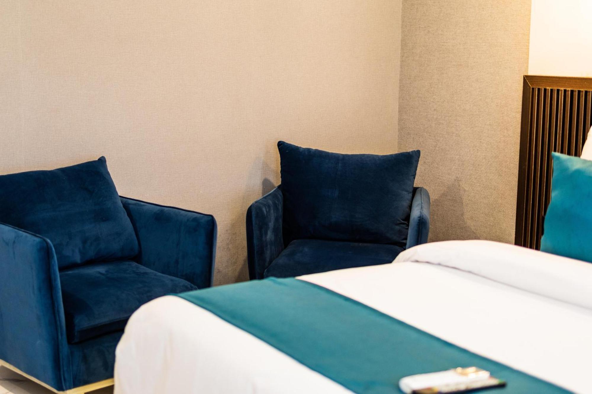 Bon Hotel Nest Garki II Абуджа Екстер'єр фото