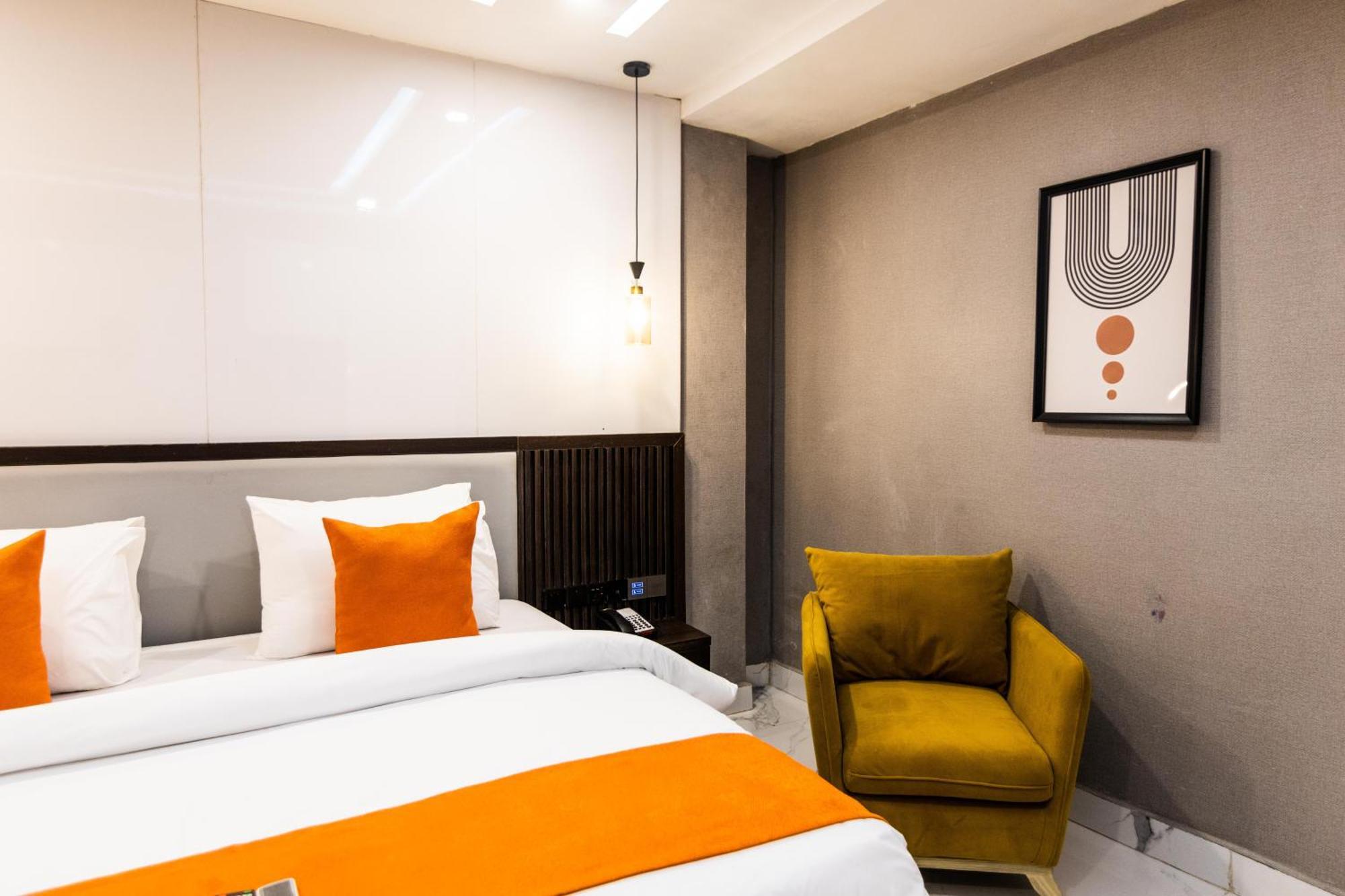 Bon Hotel Nest Garki II Абуджа Екстер'єр фото