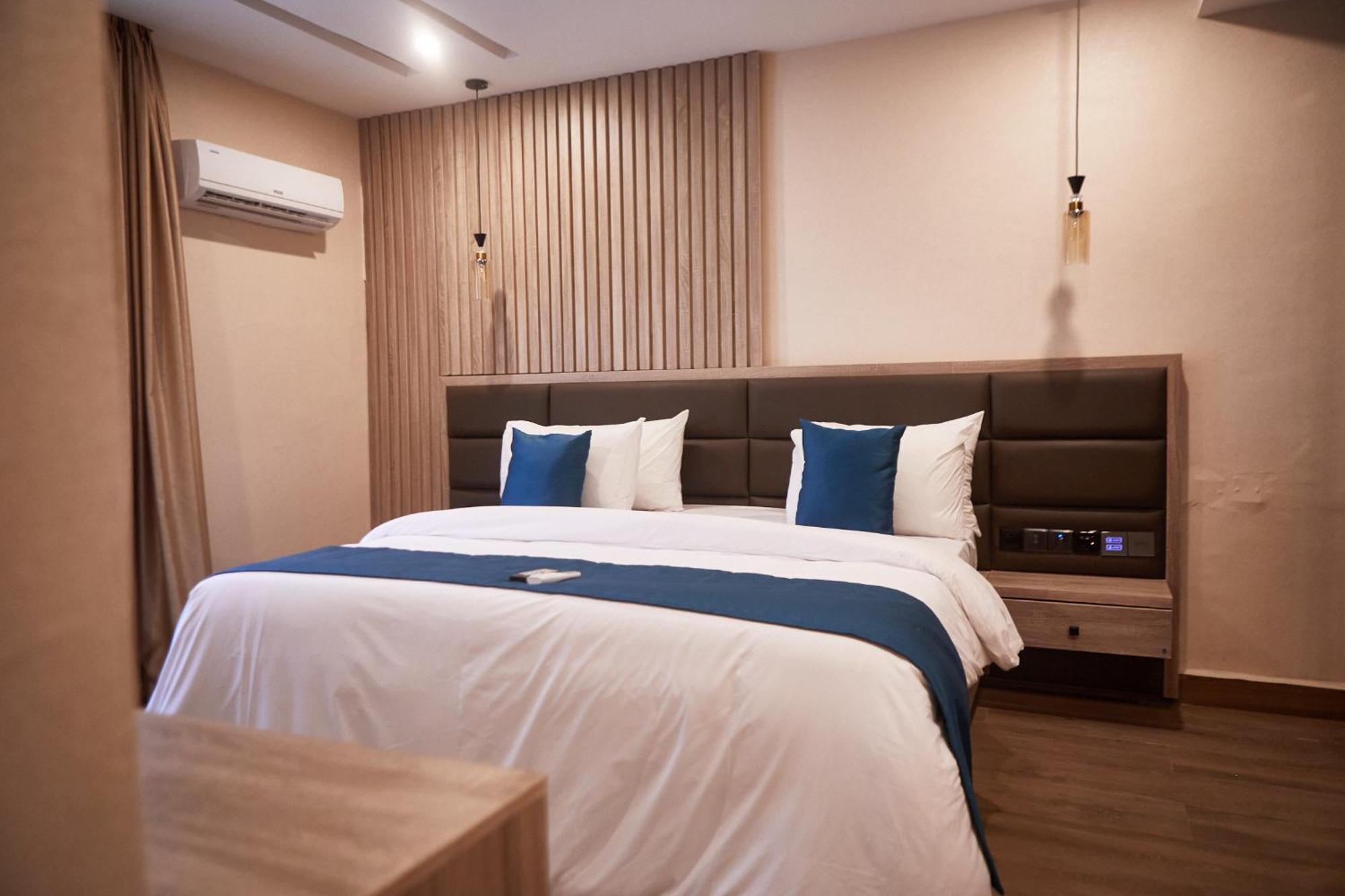 Bon Hotel Nest Garki II Абуджа Екстер'єр фото