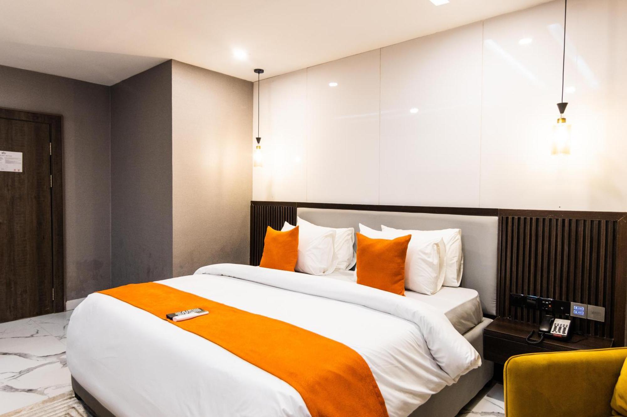 Bon Hotel Nest Garki II Абуджа Екстер'єр фото