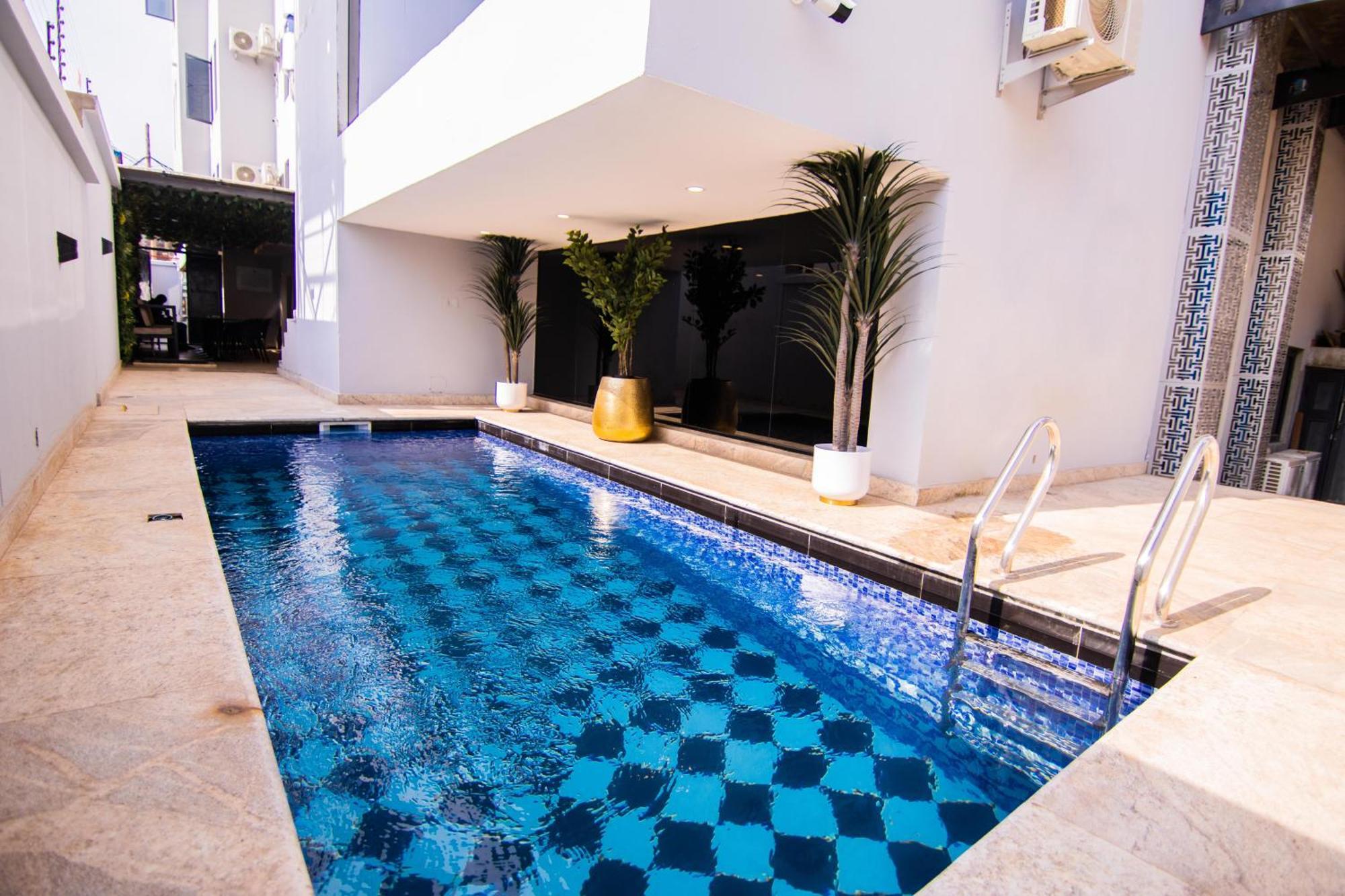 Bon Hotel Nest Garki II Абуджа Екстер'єр фото