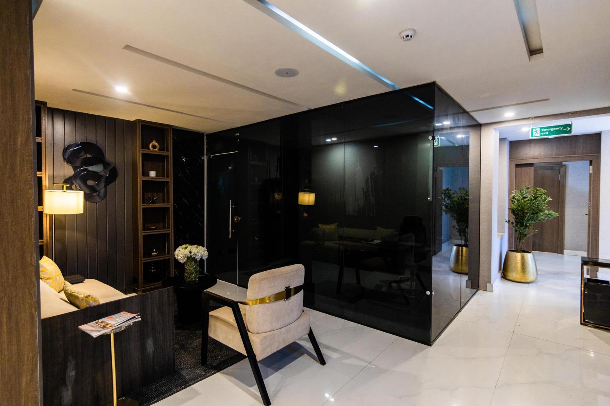 Bon Hotel Nest Garki II Абуджа Екстер'єр фото